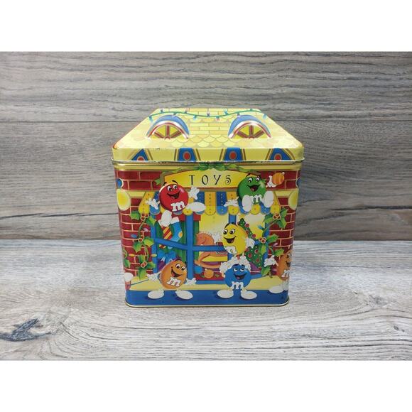 M&M's Limited Edition Christmas Village Candy Toy Shop Collectors Tin 1996 Empty - Picture 1 of 7